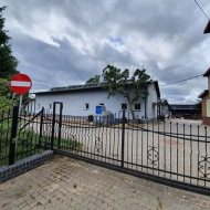 Dom i zabudowa magazynowa