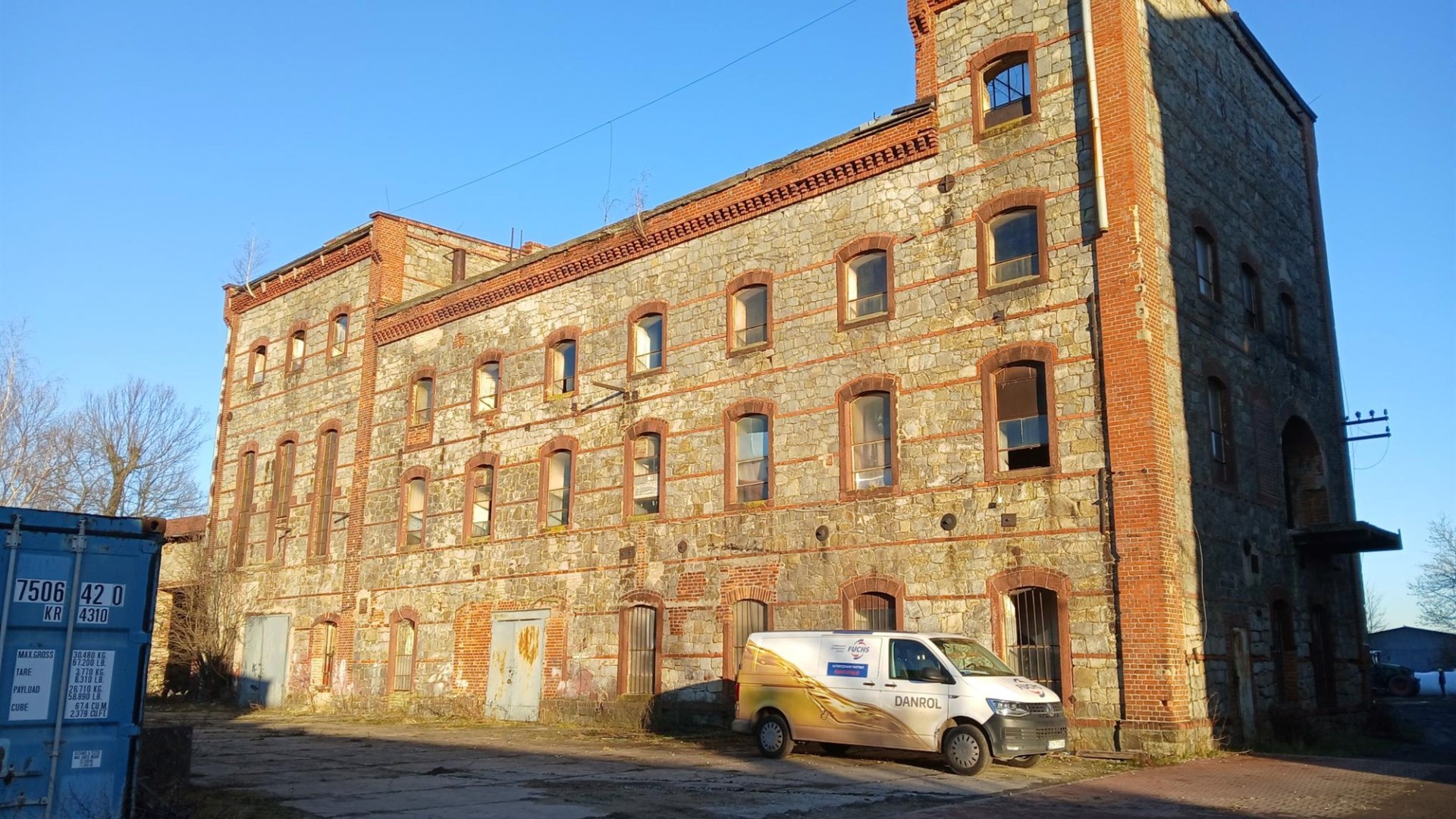 Przedwojenna cukrownia