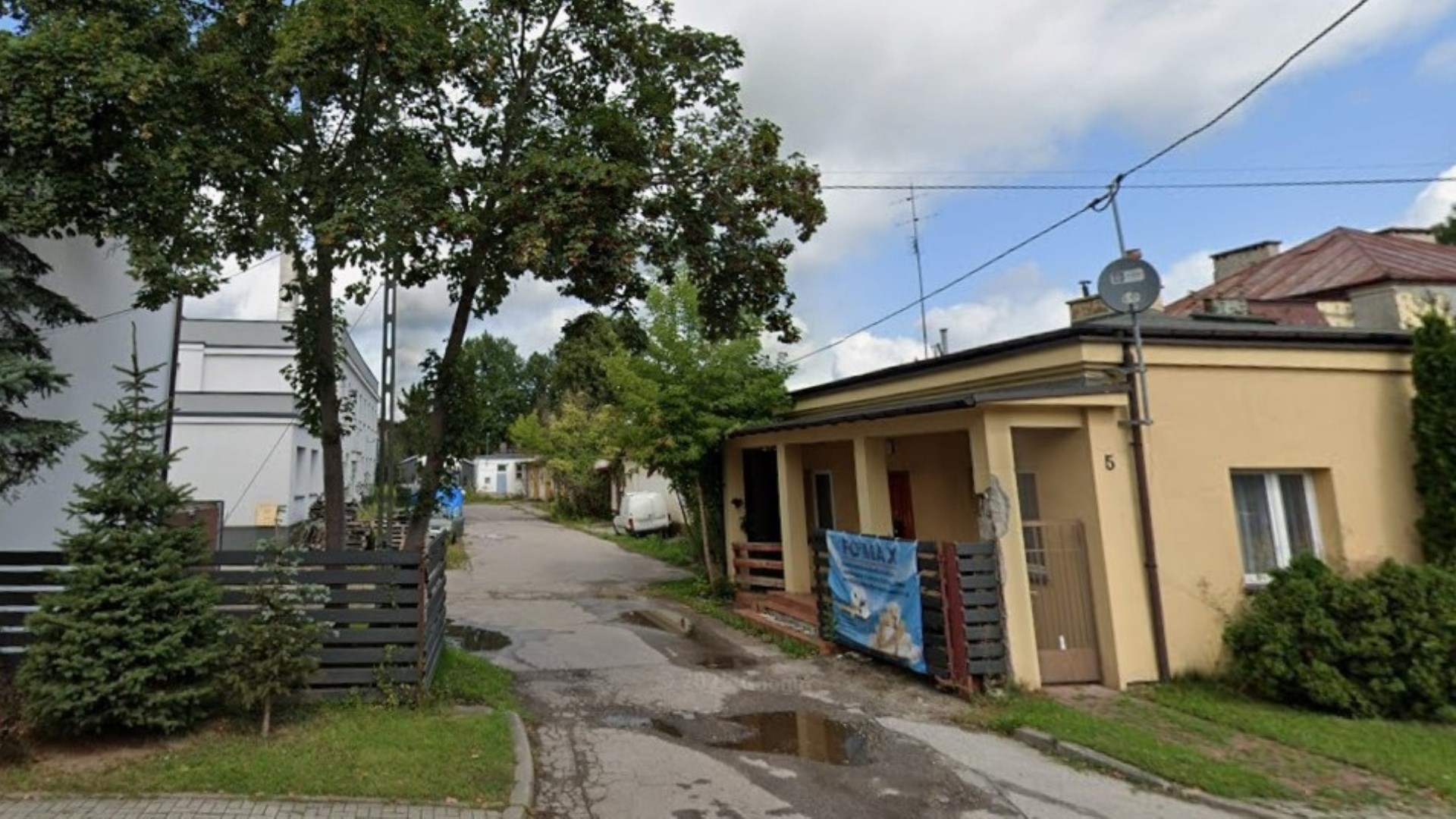 Budynek handlowo- magazynowy