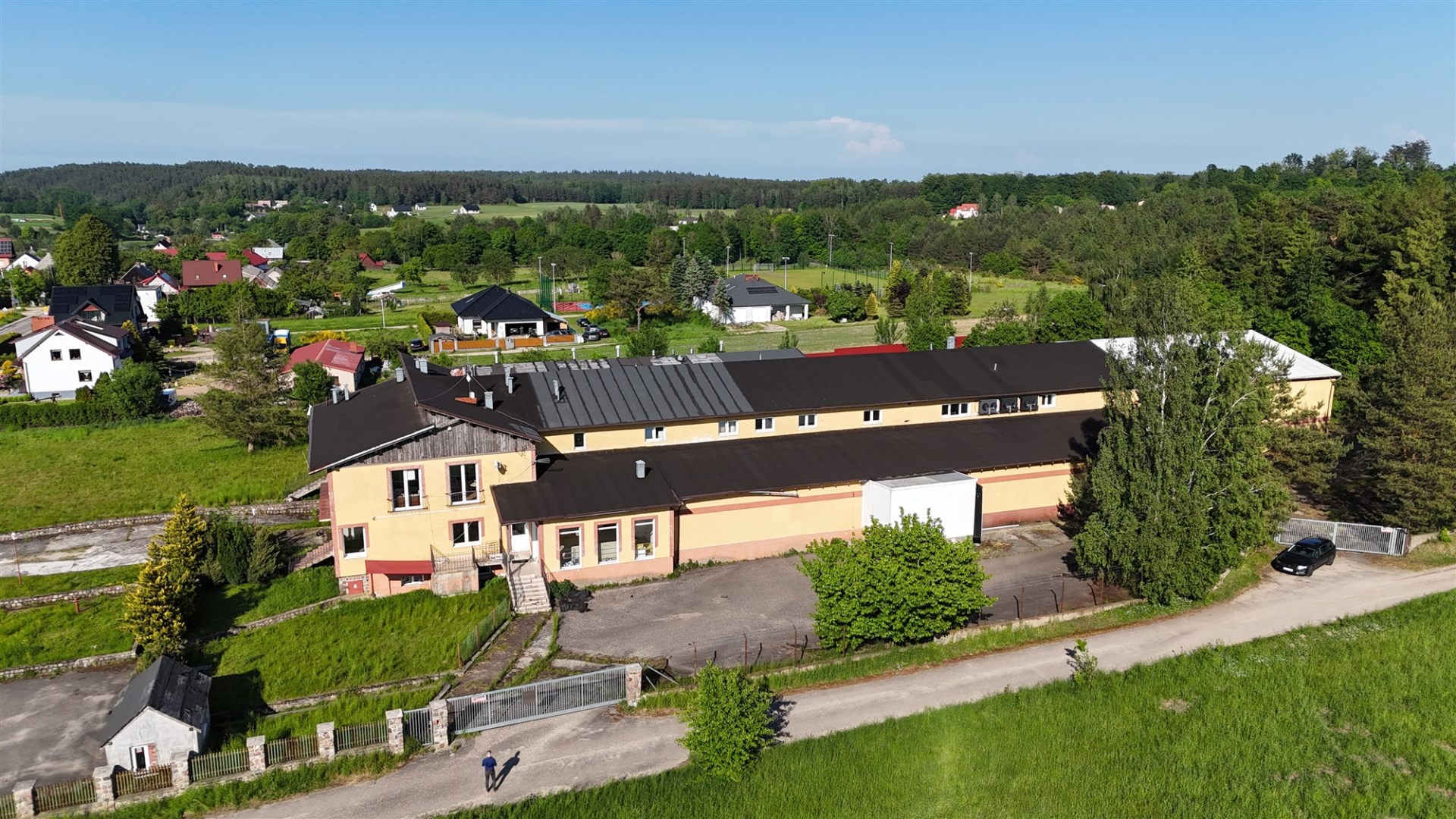 Budynki pod biura/magazyny/produkcję 20km od Gdyni