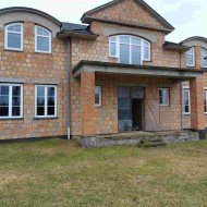 Dom z dużą działką